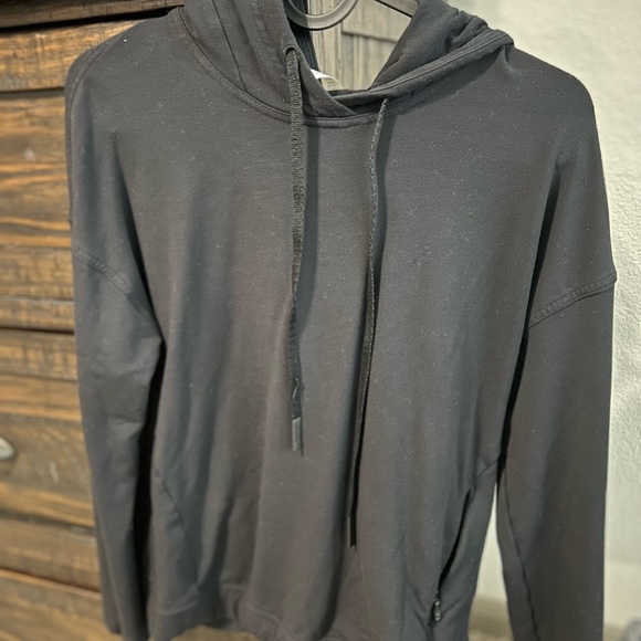 LULULEMON - Picture 5 of 5